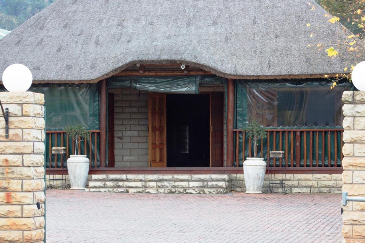Imperani Guesthouse Ficksburg Eksteriør billede